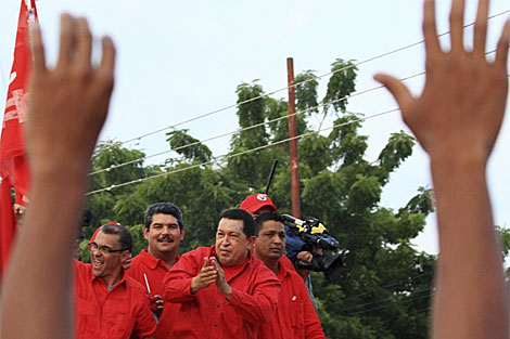 Chávez en plena campaña electoral el viernes. Reuters Chávez en plena campaña electoral el viernes. Reuters