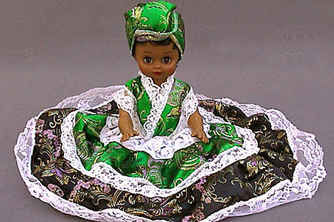 Muñeca dedicada a Ogún, deidad que según los babalaos gobernará en 2011.