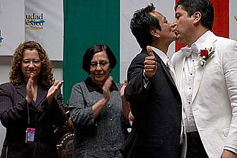 David González y Jaime López celebran su matrimonio en la capital mexicana. | Saúl Ruiz