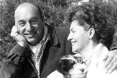 Pablo Neruda con su esposa Matilde.| El Mundo