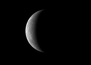 El planeta Mercurio visto desde la sonda 'Messenger' antes de su primer acercamiento (Foto: Johns Hopkins Univ.)