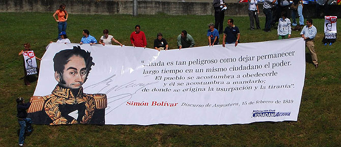 Pancarta de CiudadanÃ­a Activa. (Foto: C.A.)