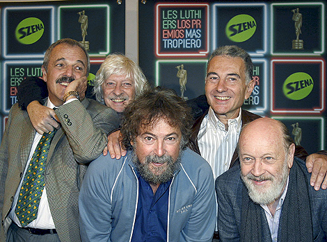 Les Luthiers durante la presentación en Valladolid de su nueva gira en España. | Foto: Efe Les Luthiers durante la presentación en Valladolid de su nueva gira en España. | Foto: Efe