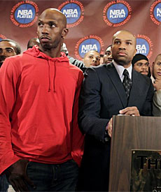 Billups y Fisher, ante la prensa. | Ap