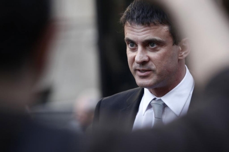 Manuel Valls, al salir de una reunión de dirigentes del Partido Socialista. | Afp