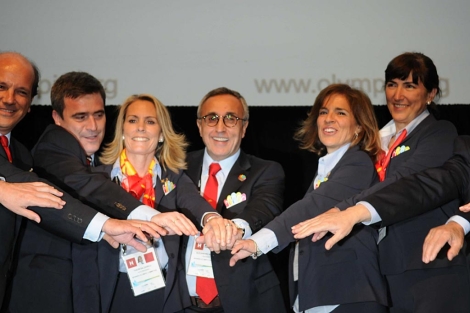 El equipo de Madrid 2020 celebra el pase a la final olímpica. | Rafa Albarrán El equipo de Madrid 2020 celebra el pase a la final olímpica. | Rafa Albarrán