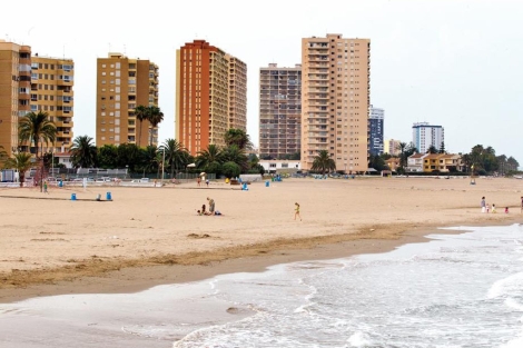 El alquiler de apartamentos de vacaciones en la playa se desinfla una media del 17%