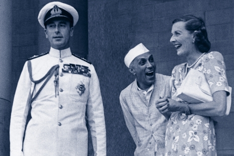 Mountbatten (izqda.) en La India, en una imagen de 1948. | EL MUNDO