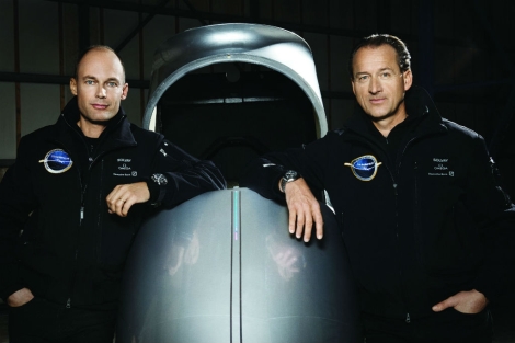 Los pilotos Bertrand Piccard y André Borschberg. Foto: Omega.