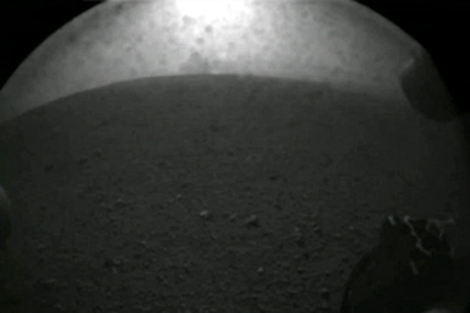 Primeras imágenes de Marte enviadas por el robot.