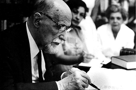 El poeta onubense Juan Ramón Jiménez, en una fotografía de sus últimos años. El poeta onubense Juan Ramón Jiménez, en una fotografía de sus últimos años.
