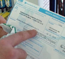El euro por receta llena las farmacias madrileñas de indignados #YoNoREpago