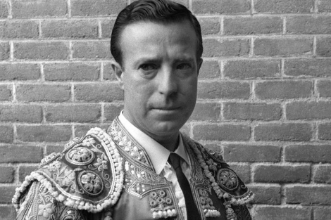 Pepe Luis Vázquez posa en el patio de cuadrillas en Las Ventas en 1959. | Efe