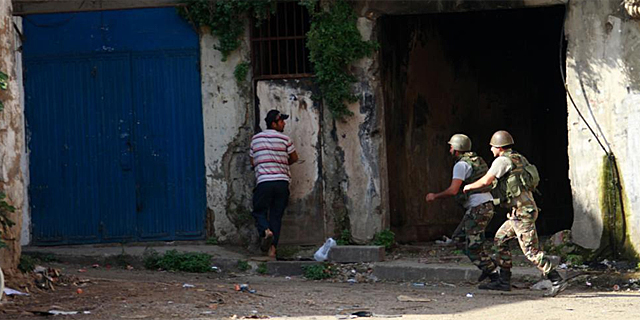 Soldados libaneses en el norte de Trípoli. | Reuters