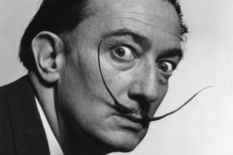 Imagen promocional de la exposición, 'Salvador Dalí', 1954, obra de Philippe Halsman.