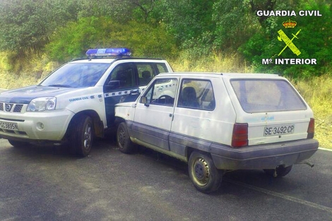 Situación en la que quedaron los vehículos tras la colisión. | EM