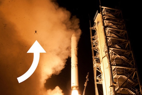 La rana captada durante el lanzamiento del cohete de la misión LADEE. | NASA/Wallops