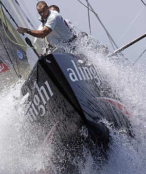 Alinghi, campeón de las dos últimas ediciones de la Copa América. (Foto: REUTERS)