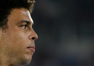 Ronaldo, en el V Partido conta la Pobreza. (Foto: AFP) Ronaldo, en el V Partido conta la Pobreza. (Foto: AFP)