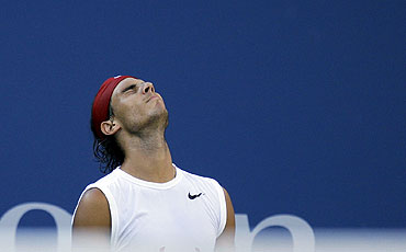 Nadal lamenta un fallo. (AP) [M�S FOTOS]