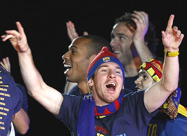 Leo Messi celebra el título liguero del Barcelona. (AFP)