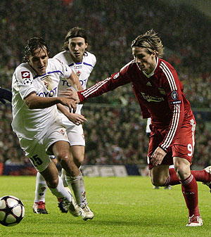 Fútbol. Liverpool-Arsenal, lo mejor en Inglaterra