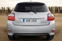 Toyota Auris 2010: mejorado y más juvenil