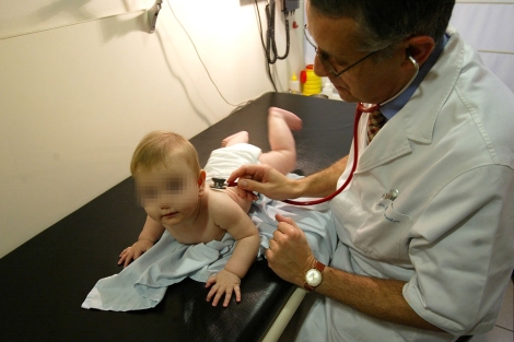 En alerta por el uso de medicinas alternativas en niños sin conocimiento del médico