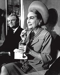 Los negocios. Al morir Steele, la actriz ocupó su puesto en el consejo de administración de Pepsi. La foto es de 1966.