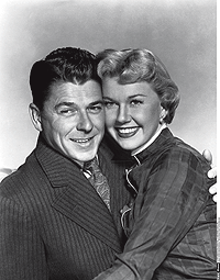 Más que amigos. Protagonizó con Ronald Reagan «The Winning Team», en 1954.
