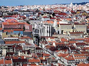 Vista general de la zona reconstruida en Lisboa tras el terremoto. (Foto: EFE)