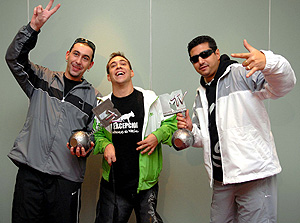 1162502615_0.jpg