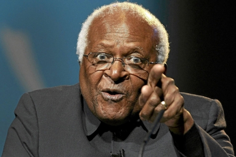 El premio Nobel de la Paz, Desmond Tutu, en Londres. | Efe